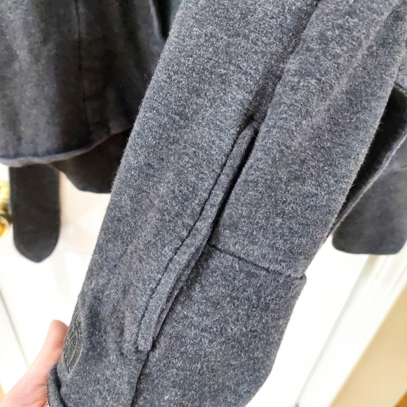 The North Face Dark Gray Open Front Cardigan M Jacket Fall Warm Cozy Tie Front - Picture 4 of 6